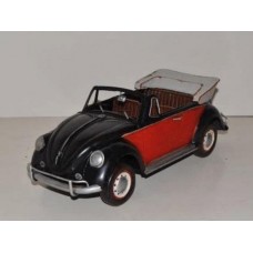 MadDeco - beeld - Volkswagen - Kever - VW - cabrio - rood -zwart